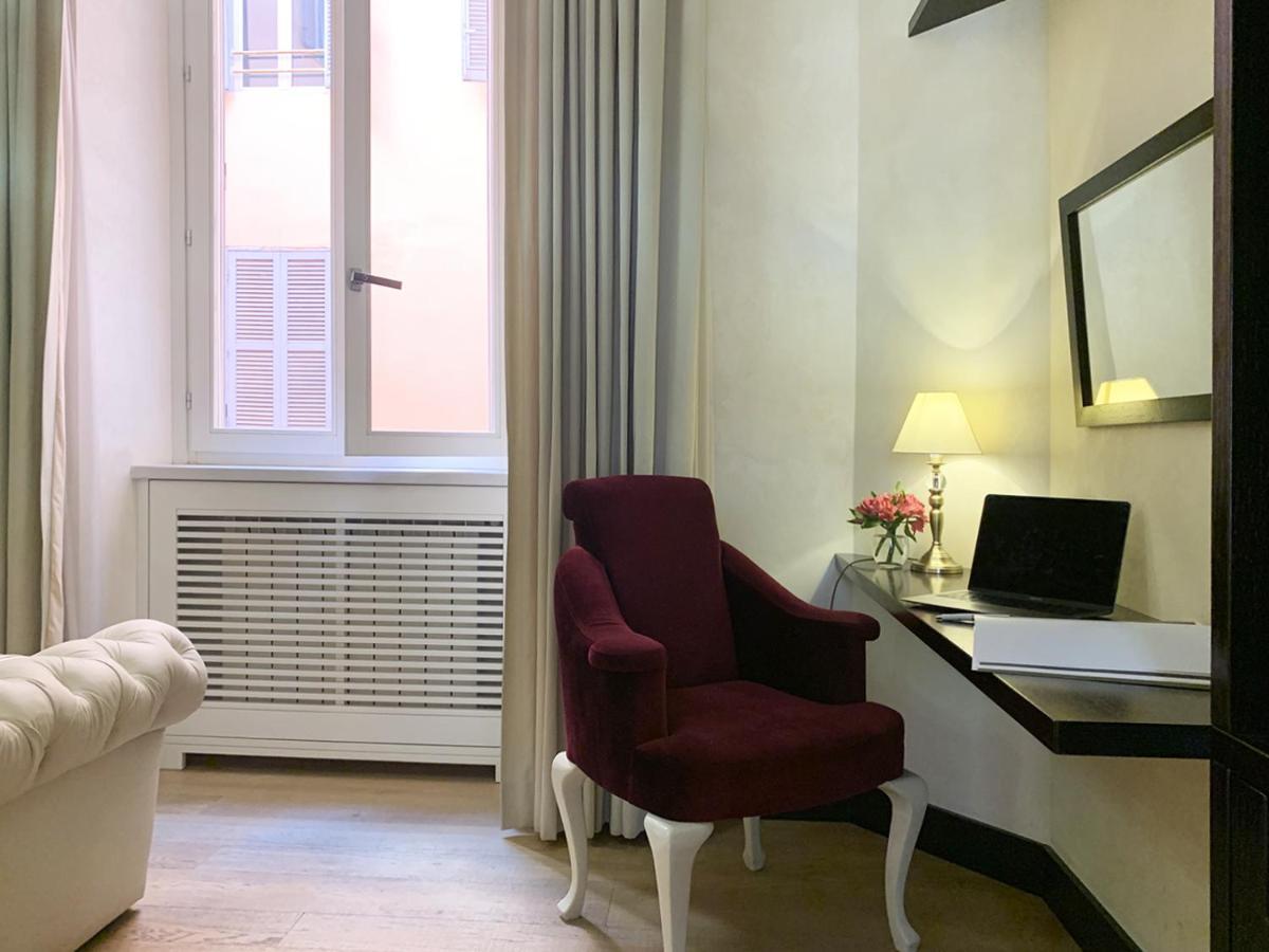 Arcasuite Tritone Luxury Rome Extérieur photo