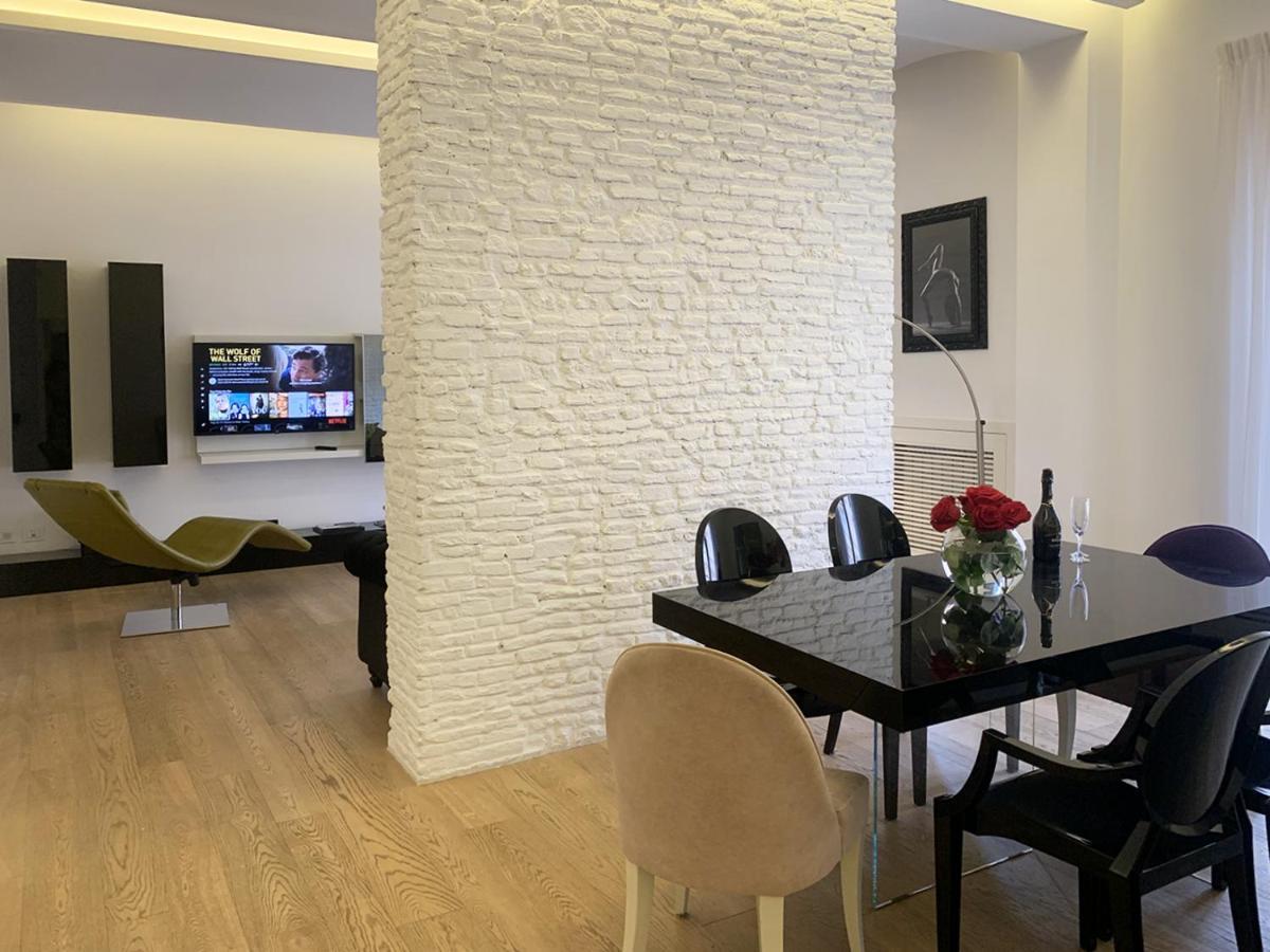 Arcasuite Tritone Luxury Rome Extérieur photo